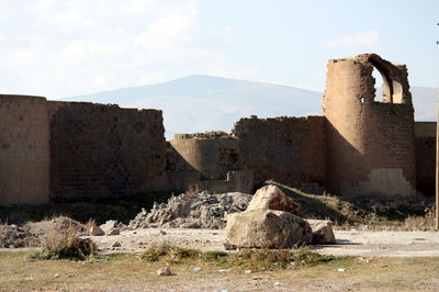 Abandoned built structure against sky