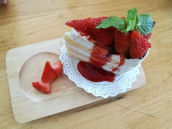 Close-up of dessert in plate on table