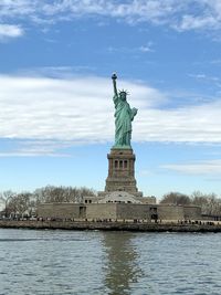 Statue of liberty against sky