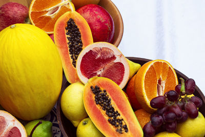 Close-up of apples and fruits