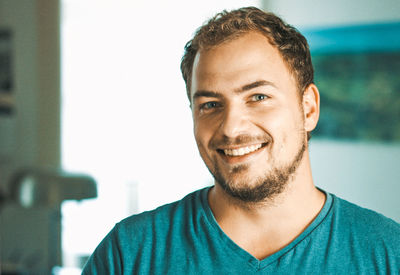 Portrait of a smiling man