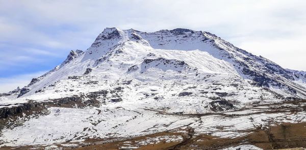 New possibility behind just climb, power of snow, purity, mountain, rotang, india