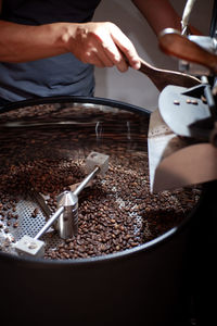 Coffee roasting machine