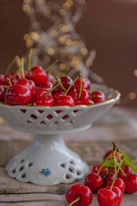 Close-up of cherries  in bowl on table