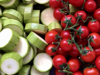 Full frame shot of chopped tomatoes