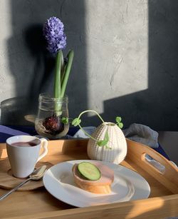 Flowers in bowl on table