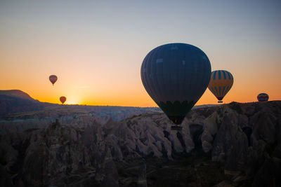 hot air balloon