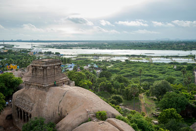 Panoramic view of temple against sky