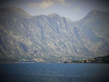 Scenic view of lake and mountains