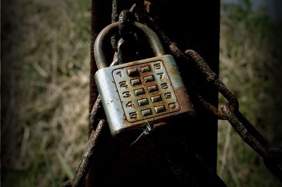 Rusty lock with chain