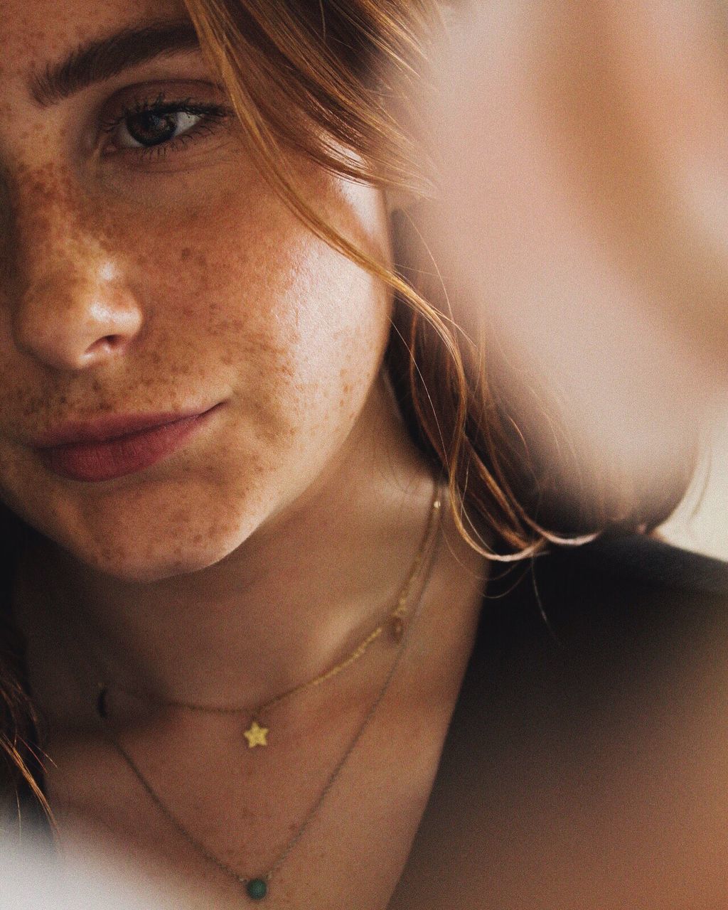 CLOSE-UP PORTRAIT OF YOUNG WOMAN WITH EYES CLOSED