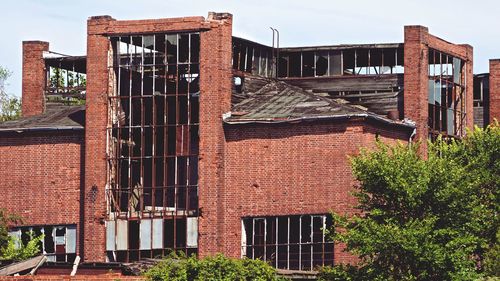 Abandoned building against sky