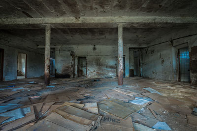 Cardboards in abandoned room