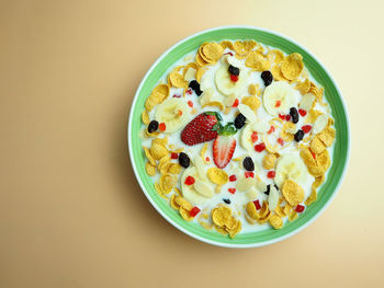 Close-up of fruits in bowl