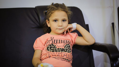 Portrait of cute girl smiling