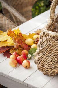 Apples and maple leaves