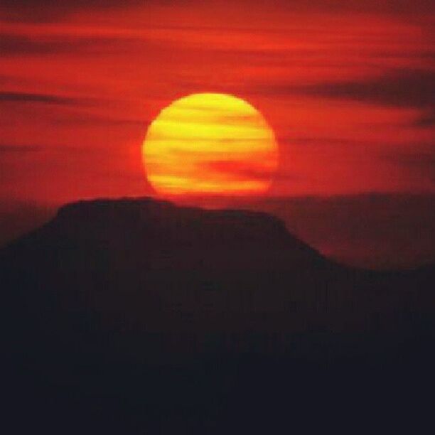 sunset, orange color, scenics, beauty in nature, sky, tranquil scene, tranquility, silhouette, idyllic, nature, dramatic sky, majestic, cloud - sky, red, landscape, sun, mountain, dark, dusk, outdoors