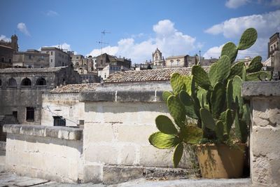 View of historical building against cloudy sky