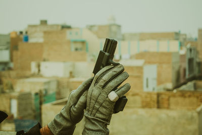 A glock 19 in the hands of leather gloves feels james bond.