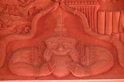 Close up of carving on wall