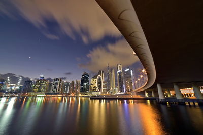 Dubai, uae  dubai skyline from marasi st, dubai business bay, dubai canal, near burj khalifa 