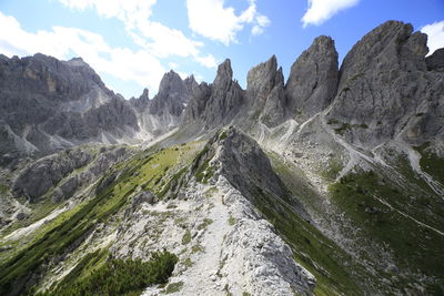 Cadini di misurina famous spot view, dolomite alps, italy, trentino alto adige