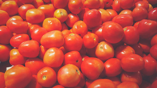 Full frame shot of tomatoes at market