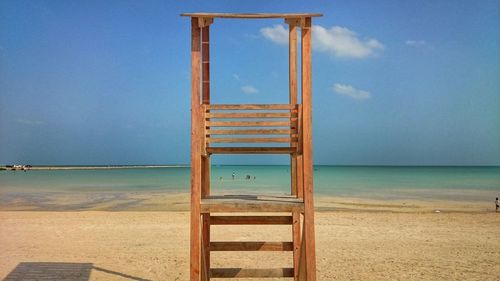 Empty lifeguard seat at beach