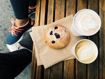 Coffee cup on wooden table