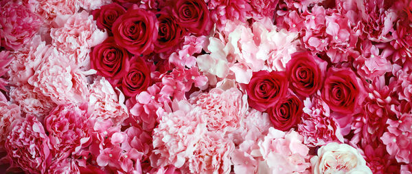 Close-up of rose bouquet