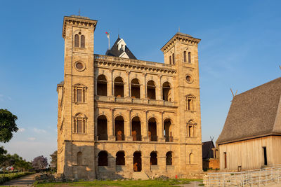 Low angle view of historic building against clear sky