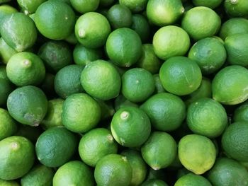 Full frame shot of apples