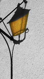 Close-up of shadow on leaf