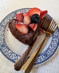 Close-up of chocolate cake on plate