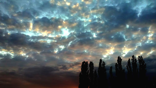 Low angle view of cloudy sky