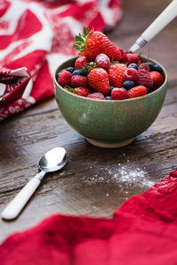 Assorted mix berry fruits in fruit bowl