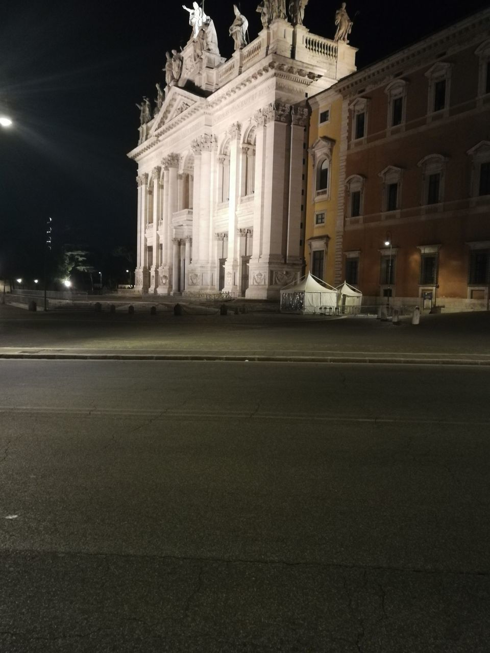 VIEW OF BUILDINGS AT NIGHT