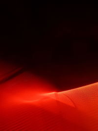 The special conduction properties of light can transmit signals stably