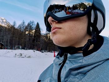 Portrait of man wearing sunglasses