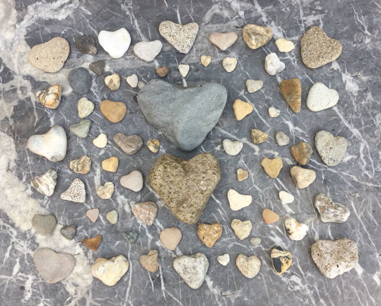 Heart pebbles