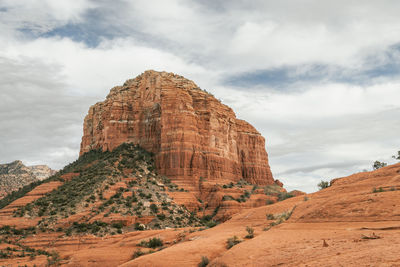 Courthouse butte rock in red rock formations within coconino national forest in sedona arizona usa