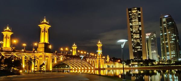 An evening at seri gemilang bridge, putrajaya malaysia