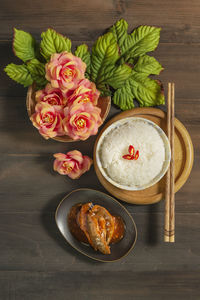 High angle view of roses on table