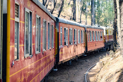 Toy train kalka-shimla route, moving on railway to the hill, toy train from kalka to shimla