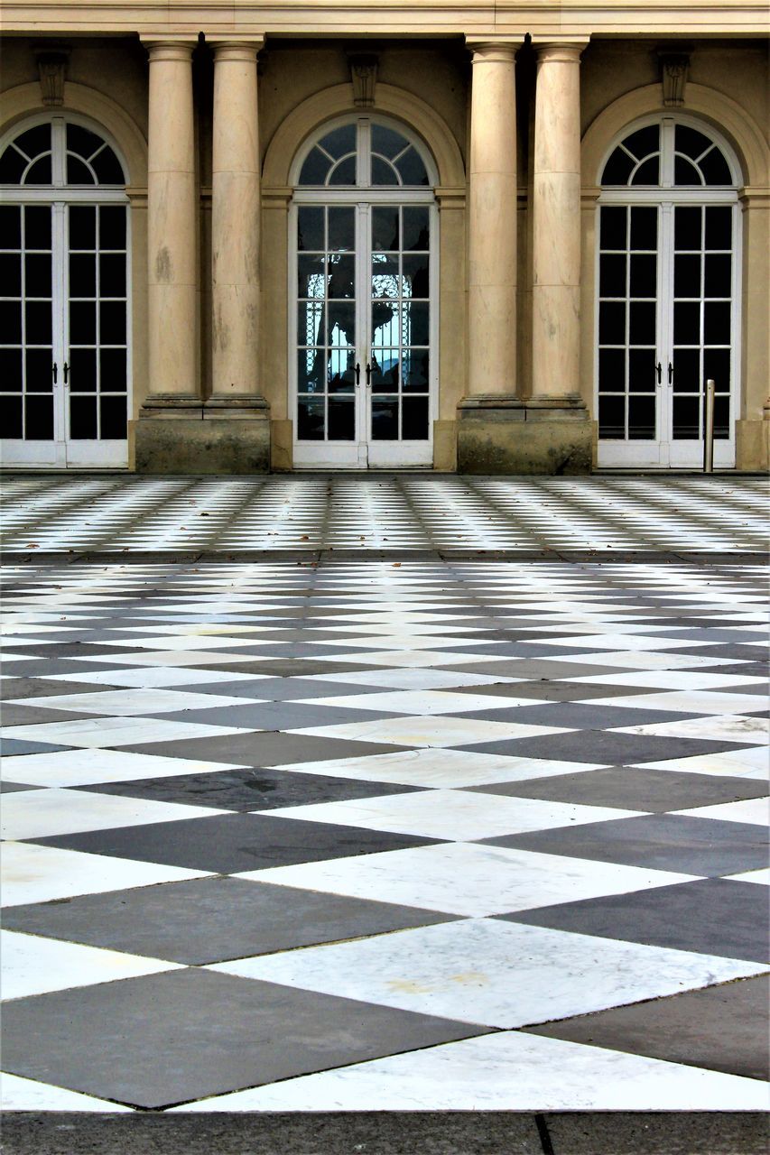 ENTRANCE OF BUILDING