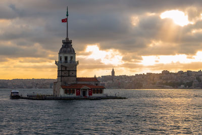 Maiden's tower at sunset
