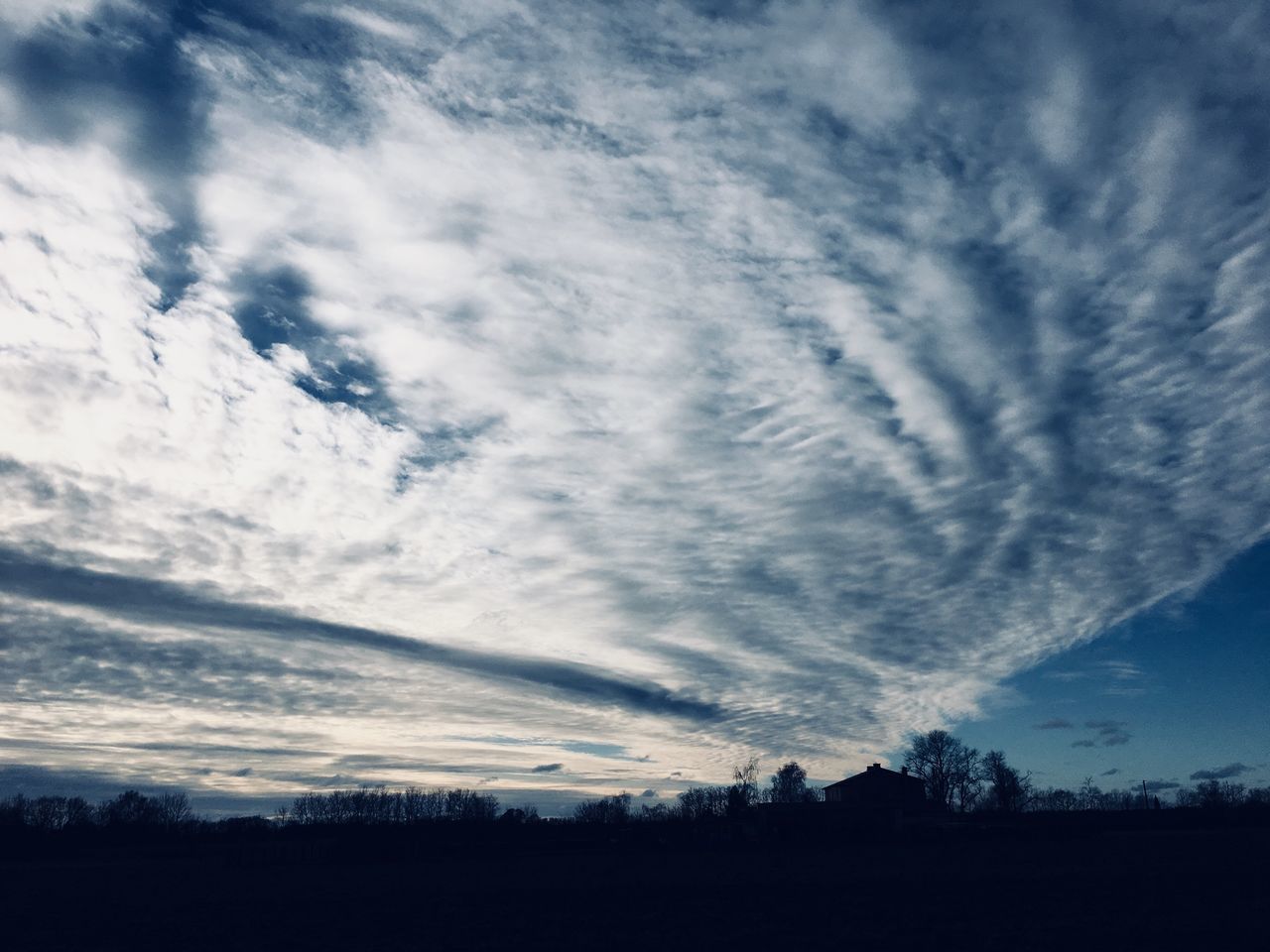 sky, silhouette, cloud - sky, tranquil scene, nature, scenics, tranquility, no people, beauty in nature, landscape, outdoors, sunset, tree, day, vapor trail