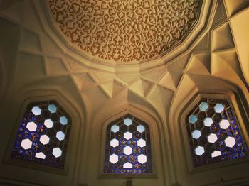 Low angle view of ceiling