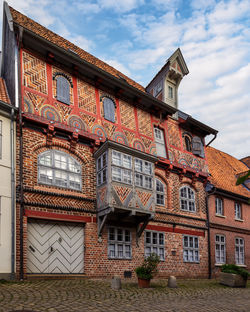 Beautiful ciytscape with medieval colorful architecture in lüneburg, lower saxony, germany
