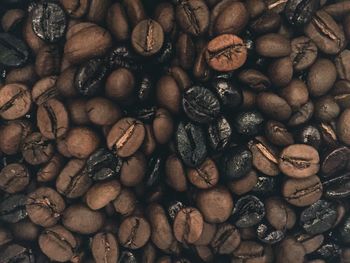 Full frame shot of roasted coffee beans